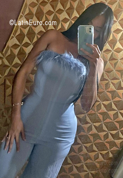 Date this young Dominican Republic girl Frankelia from Santo Domingo DO55964