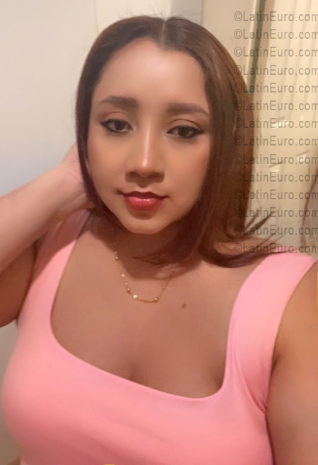 Date this athletic Panama girl Carissa from Panama City PA1426