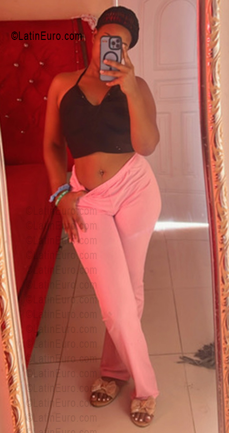 Date this exotic Dominican Republic girl Lenin from Banica DO56050