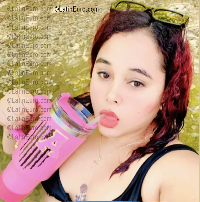 Date this athletic Dominican Republic girl Arismeily from Santo Domingo DO56076