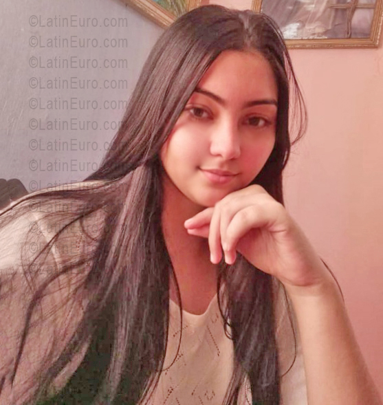 Date this young Venezuela girl Jory from Coro VE5455