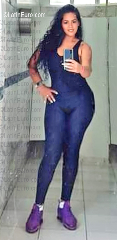 Date this sultry Venezuela girl Eliza from Caracas VE5468