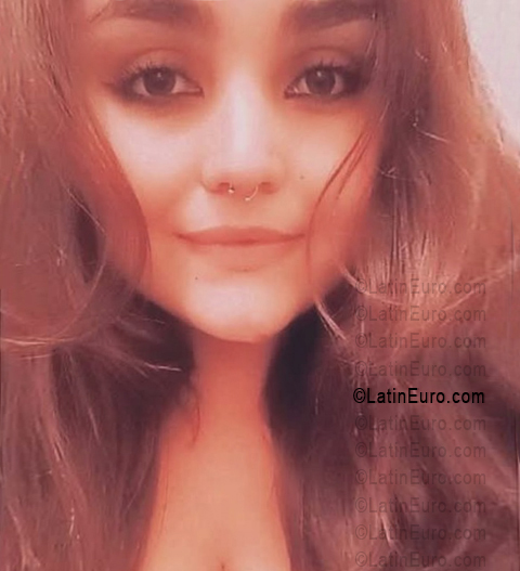 Date this sensual Chile girl Karol from Santiago CL452