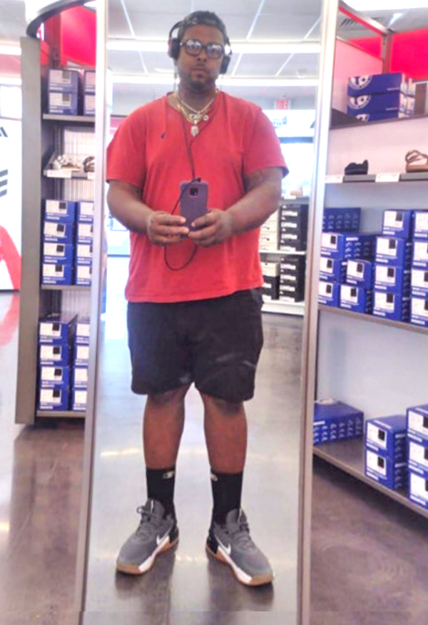 Date this pretty United States man The from Phoenix US25463