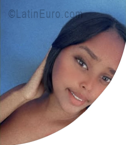 Date this sultry Dominican Republic girl Keisha from Distrito Nacional DO56316