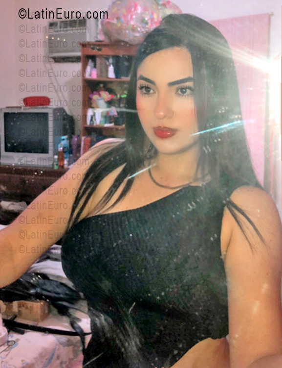 Date this gorgeous Venezuela girl Isabel from Barquisimeto VE5642