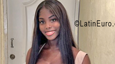 Date this fun Dominican Republic girl Natalia from Romana DO56494