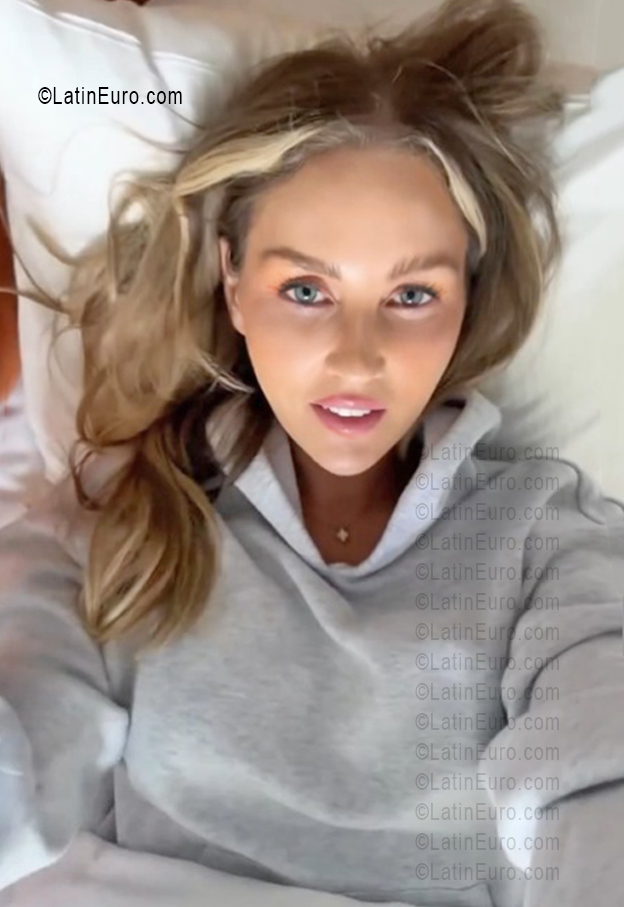 Date this exotic Germany girl Marth from Frankfurt DE580