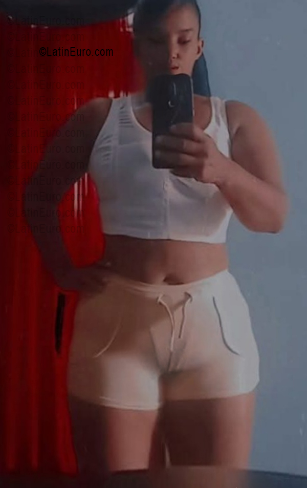 Date this pretty Dominican Republic girl Brythey from Santiago De Los Caballeros DO56558