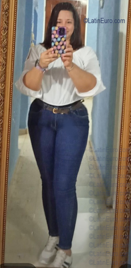 Date this hot Panama girl Itzel from Panama City PA1440