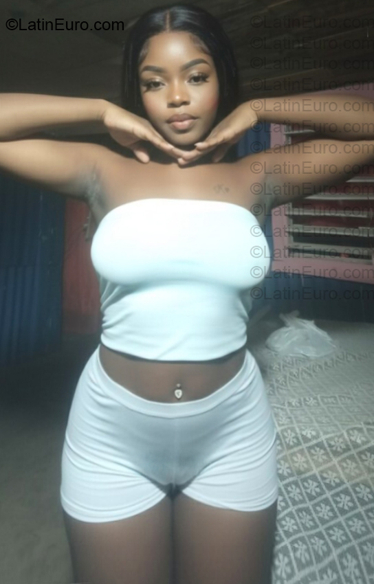 Date this funny Dominican Republic girl Yubi from Peravia Bani Rd DO57014