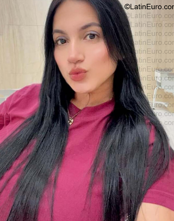Date this exotic Venezuela girl Leonella from Venezuela VE5745