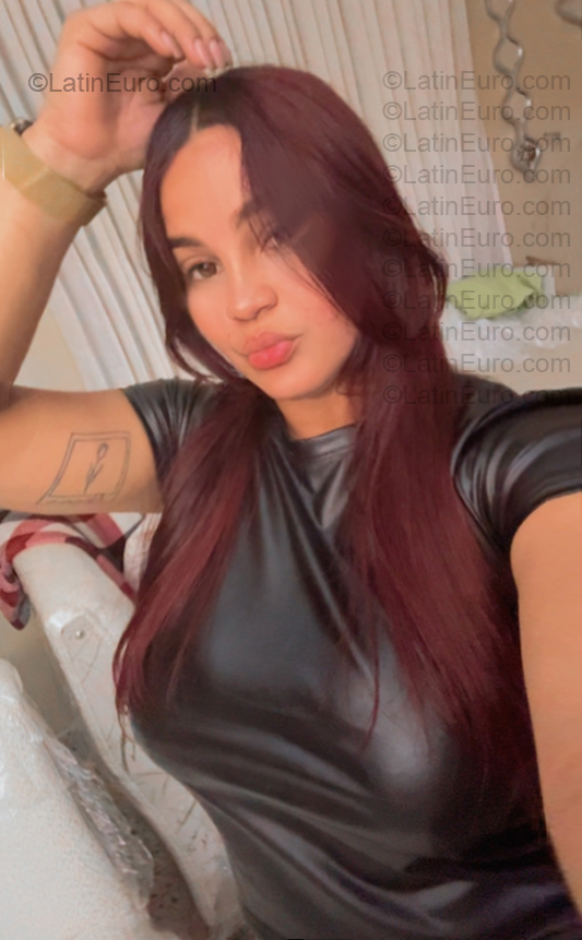 Date this stunning Dominican Republic girl Erika from San Francisco De Macoris DO57060