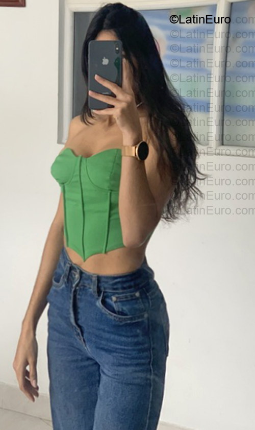 Date this good-looking Colombia girl Angie from Ocana CO33866