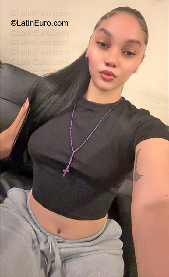 Date this fun United States girl Lesley from New York US25778